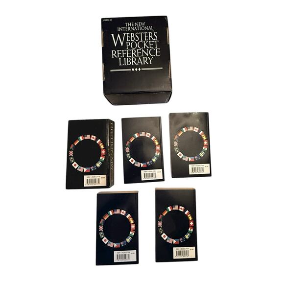 The New International Webster's Reference Library 1998 Revised Edition 5 Books - Picture 7 of 8